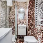 Apartament Classy 2-bdr In Termini District *