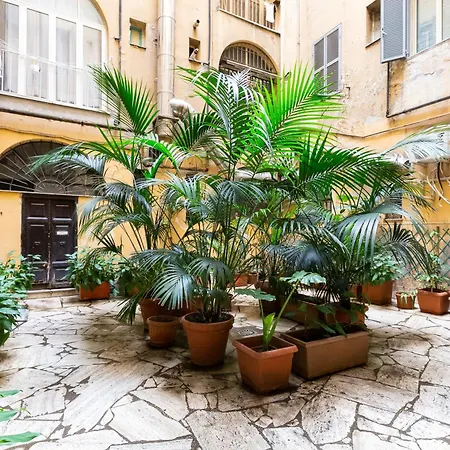 Classy 2-bdr In Termini District *